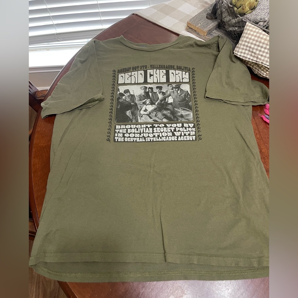 Magpul Dead CHE Day Tee shirt RARE